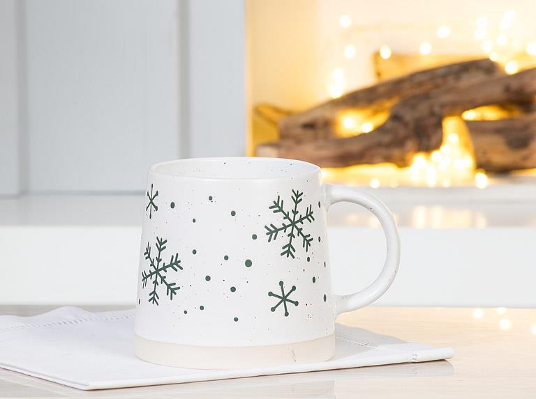 Mug with snowflakes